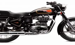 royal enfield bullet bike on rent in manali gulliver adventures