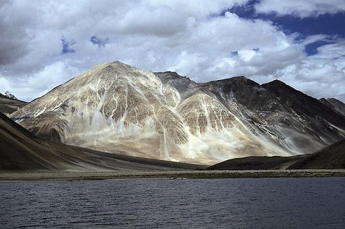 Pangong Lake salt water lake 